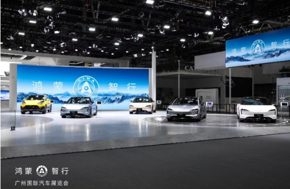 华为首款旗舰SUV M9亮相广州车展，即将上市，引发关注